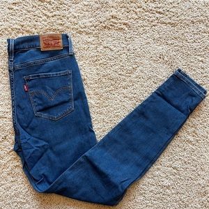 Levi’s 720 High Rise Super Skinny Jeans